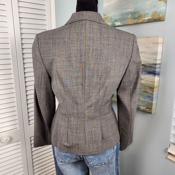 Ann Taylor Wool Blend Blazer Gray Size 2P Stretch Button Front Career Jacket - Picture 5 of 8